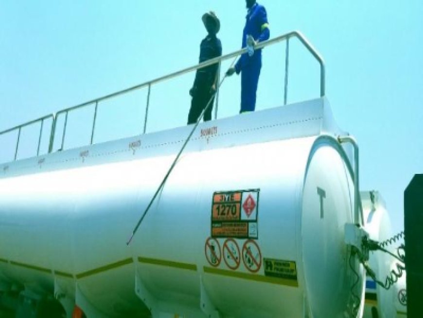 ZIMRA busts fuel smuggling racket using newly acquired fuel testing equipment Category: News